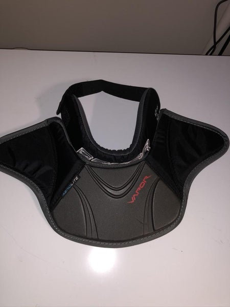 New Bauer Vapor Neck Guard SNR XL