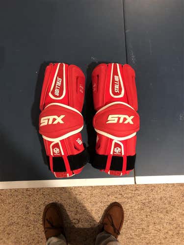 Medium Stallion 500 Arm Pads