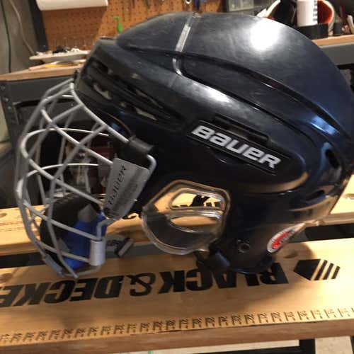 Black  Medium Bauer 5100 Helmet