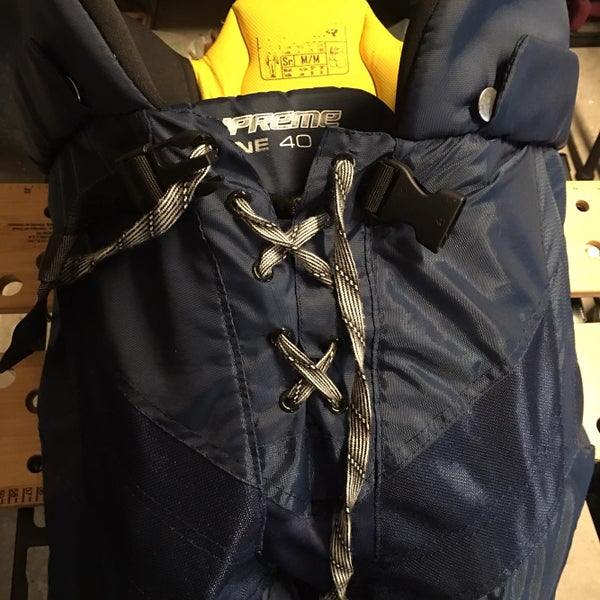 Black Senior Medium Bauer Supreme One40 Hockey Pants