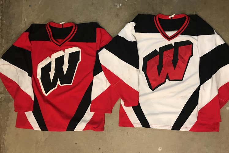 AK Home/Away jerseys #22