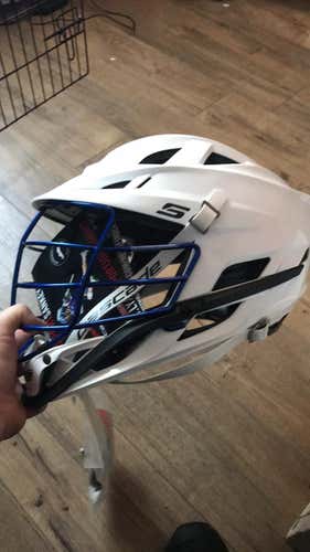 White New Adult Cascade S Helmet