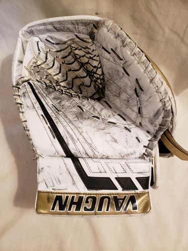Vaughn VE8 Pro Carbon glove Pro Stock