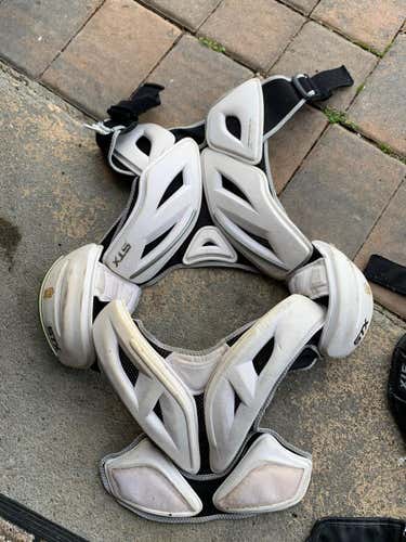 Medium STX Assault Shoulder Pads
