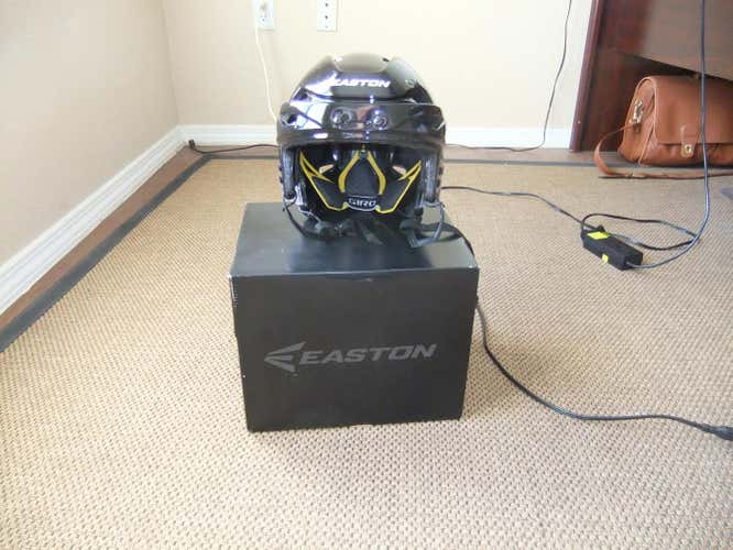Black Medium Easton E700 Helmet