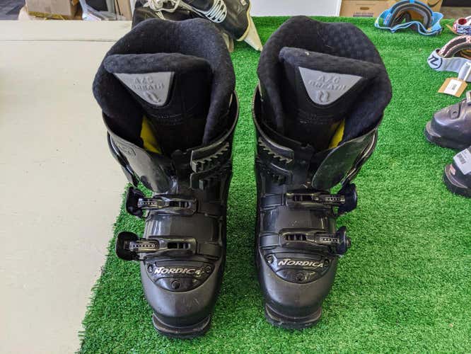 Women's Nordica All Mountain Trend 03 Ski Boots