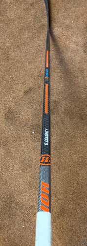 Senior Right Handed Covert QRE SL Toe Pro Stock Hockey Stick