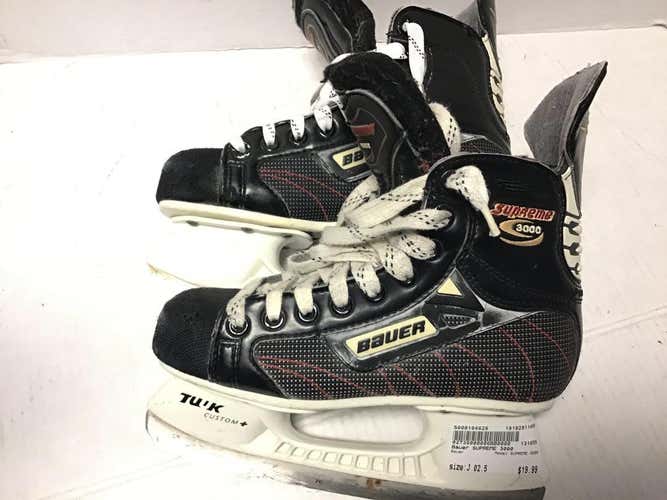 Used Bauer Supreme 3000 Junior 02.5 Ice Skates Ice Hockey