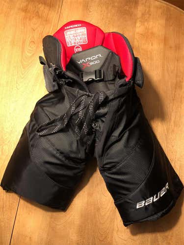 Black Junior Small Bauer Vapor X900  Hockey Pants