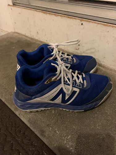 Blue Adult Men's 8.5 (Women's 9.5) Turf Cleats New Balance Low Cut