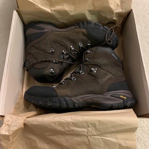 Brown Men's 13 (Women's 14)  Hiking Boots