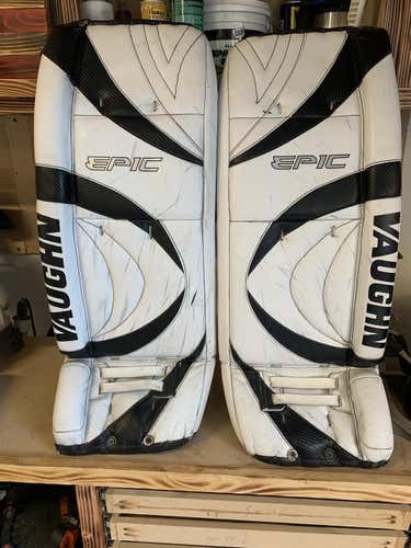 White Senior 35" Vaughn Epic Goalie Leg Pads