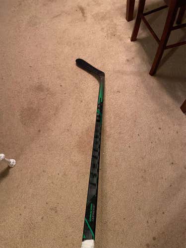 Senior Left Handed P92 Supreme ADV  Hockey Stick
