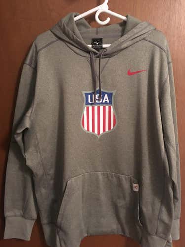 Gray Adult Men's Extra Large Nike Sweatshirt