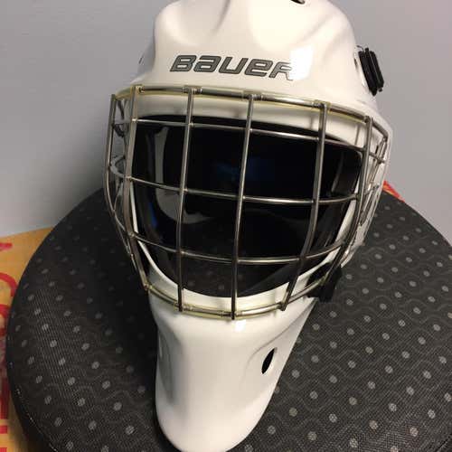 White Senior Bauer NME 8 Fit 2