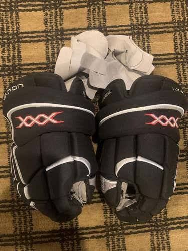 Bauer Vapor XXX Gloves 14" w/ palms