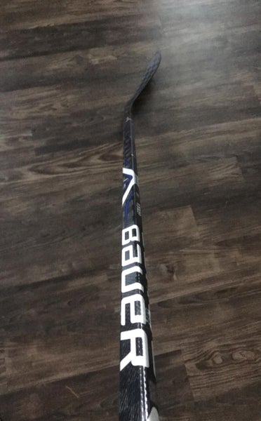 Senior Right Handed Vapor 1X Lite Toe Pro Stock Hockey Stick