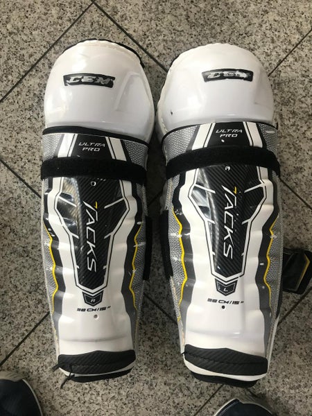 Used CCM Ultra PRO Tacks Shin Pads Guards - Size 15” inch COLORADO AVALANCHE 9 OUT OF 10