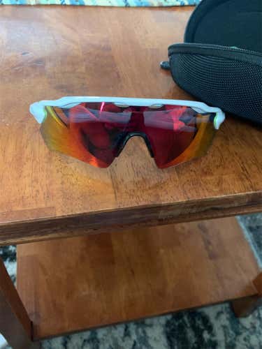 White Unisex Oakley Sunglasses
