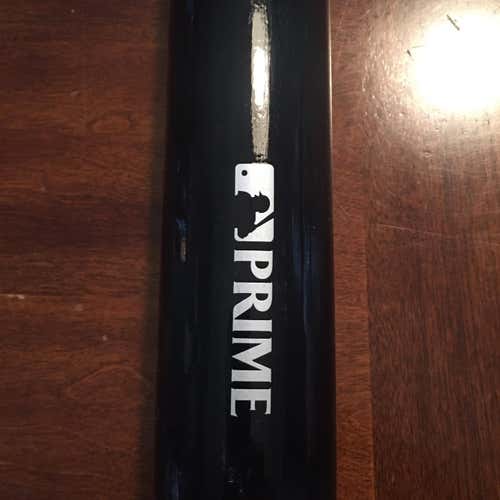 High School/College  Wood MLB Prime Ash 33" Bat BRAND NEW