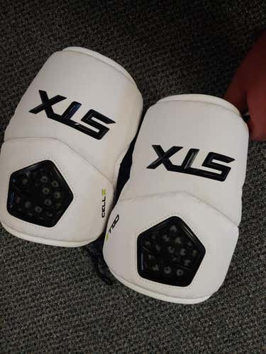 Extra Large STX Cell IV elbow pad