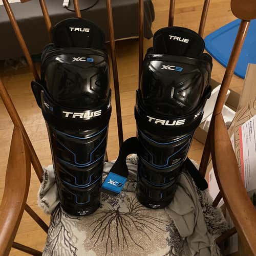 Senior True XC9  Shin Pads