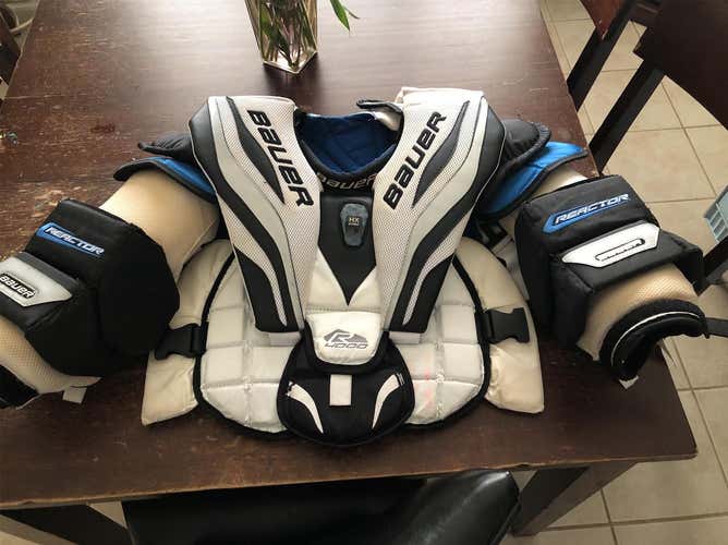 Intermediate Large Bauer Reactor 4000  Goalie Chest Protector