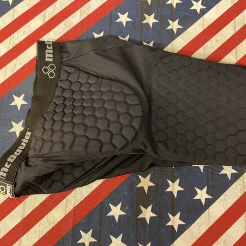 Black Youth Medium McDavid Compression Short-142446