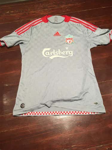 Liverpool Jersey Medium