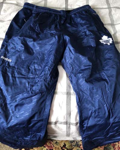 Toronto Maple Leafs Play Dri Player training Blue New Extra Large Reebok Pants