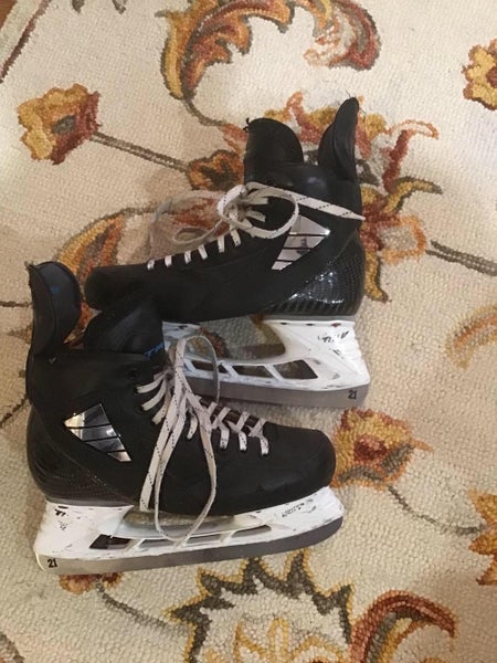 Senior True Pro Custom Hockey Skates D&R (Regular) Pro Stock Size 9