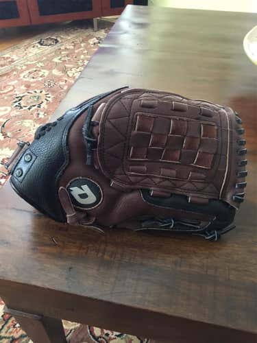 Brown Adult DeMarini Right Handed Vortex Softball Glove 13.5"