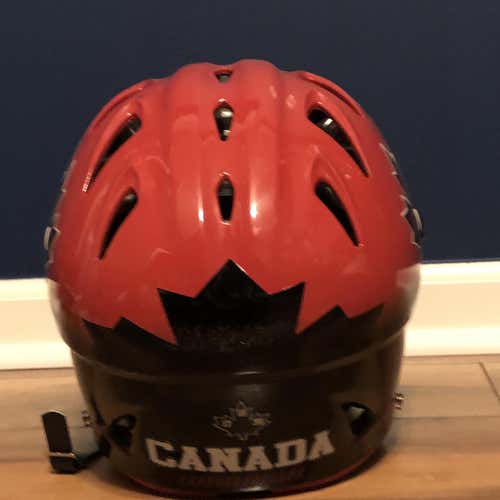 New Team Canada Warrior Evo Helmet