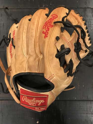 Brown Rawlings Infield Right Handed Heart of the Hide Narrow Fit Series Baseball Glove 11.25"