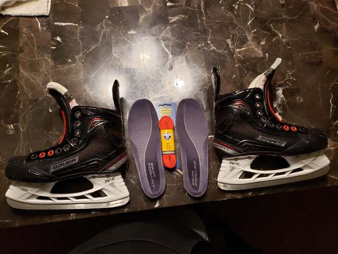 Bauer Vapor X600 Hockey Skates Size 3 EE JUNIOR extra wide, EXCELLENT
