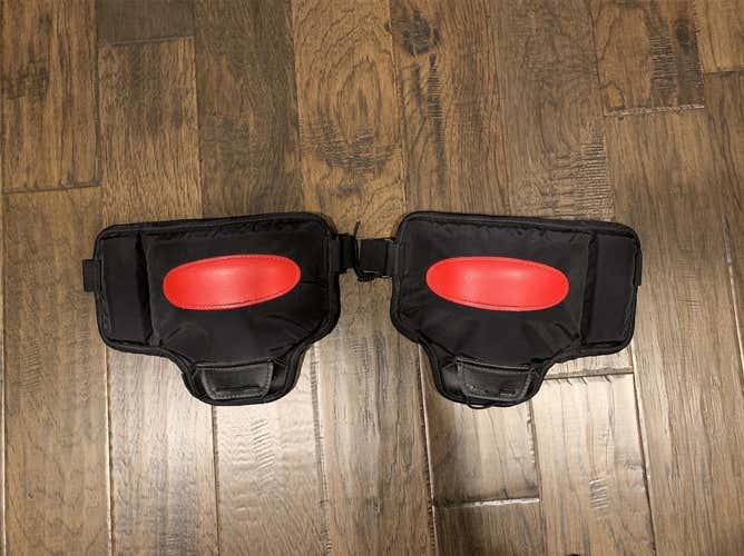 Vaughn Pro Logo Thigh Guards