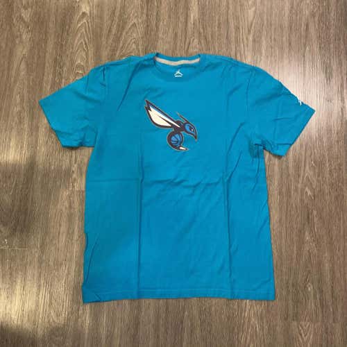 Jordan Charlotte Hornets T-Shirt Size Large