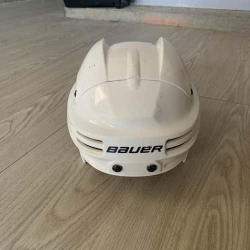 White  Medium Bauer 4500  Helmet