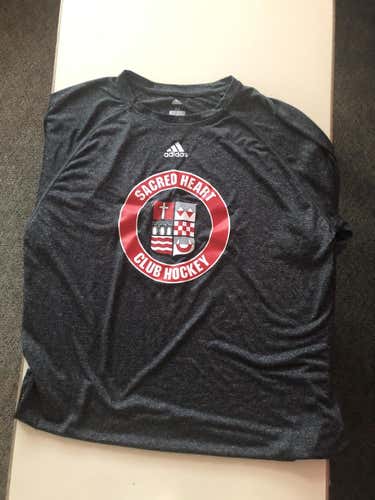 Sacred Heart Club Hockey Adidas Short sleeve - Adult Medium