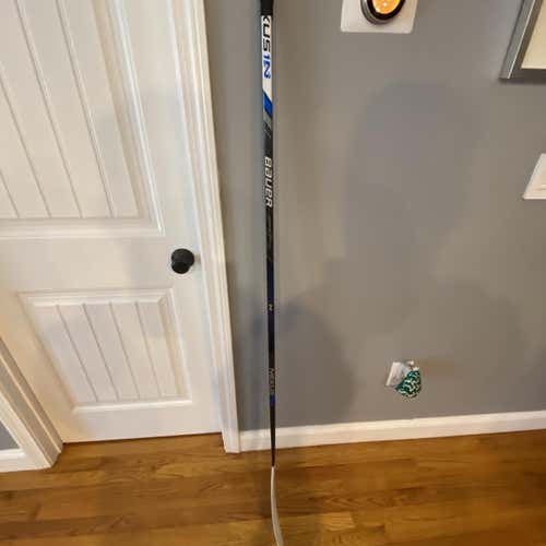 Senior Right Handed Nexus 1N Mid  Hockey Stick