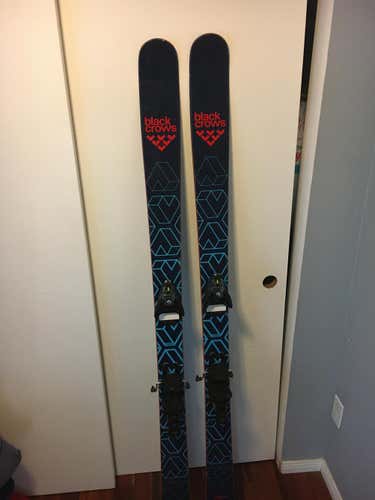 2019 Black Crows Captis Skis