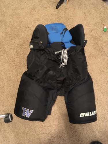 Senior Large Bauer Nexus 1000 Hockey Pants (ACHA College Pants)