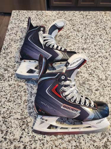 Senior Bauer Vapor X70 Hockey Skates Size 9