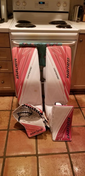 Red Senior 35" Bauer Regular Supreme S190 Goalie Full Set
