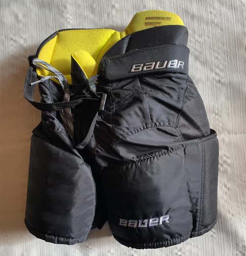 Black Youth Large Bauer Supreme 1S Hockey Pants