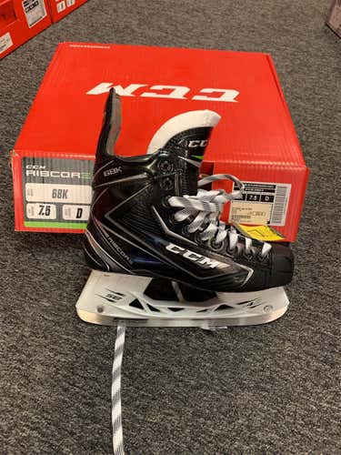 Senior CCM RibCor 68K D&R (Regular) Size 7.5 Hockey Skates