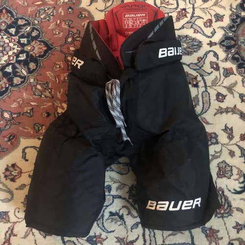 Black Senior Medium Vapor X900 Hockey Pants