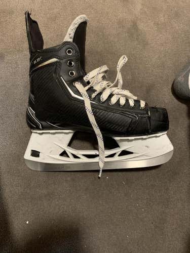 Senior CCM RibCor 70K Hockey Skates D&R (Regular) Pro Stock Size 8.5
