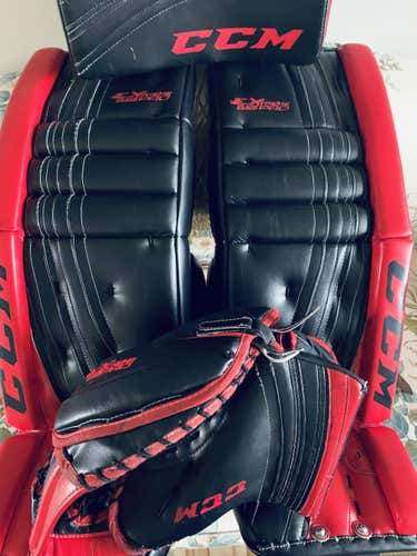 Black Senior 34" CCM Regular Extreme Flex Pro Goalie Full Set