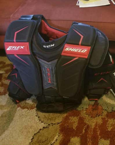 Senior Medium CCM Extreme Flex Shield Pro Chest and Arm Protector Pro Stock Goalie Chest Protector